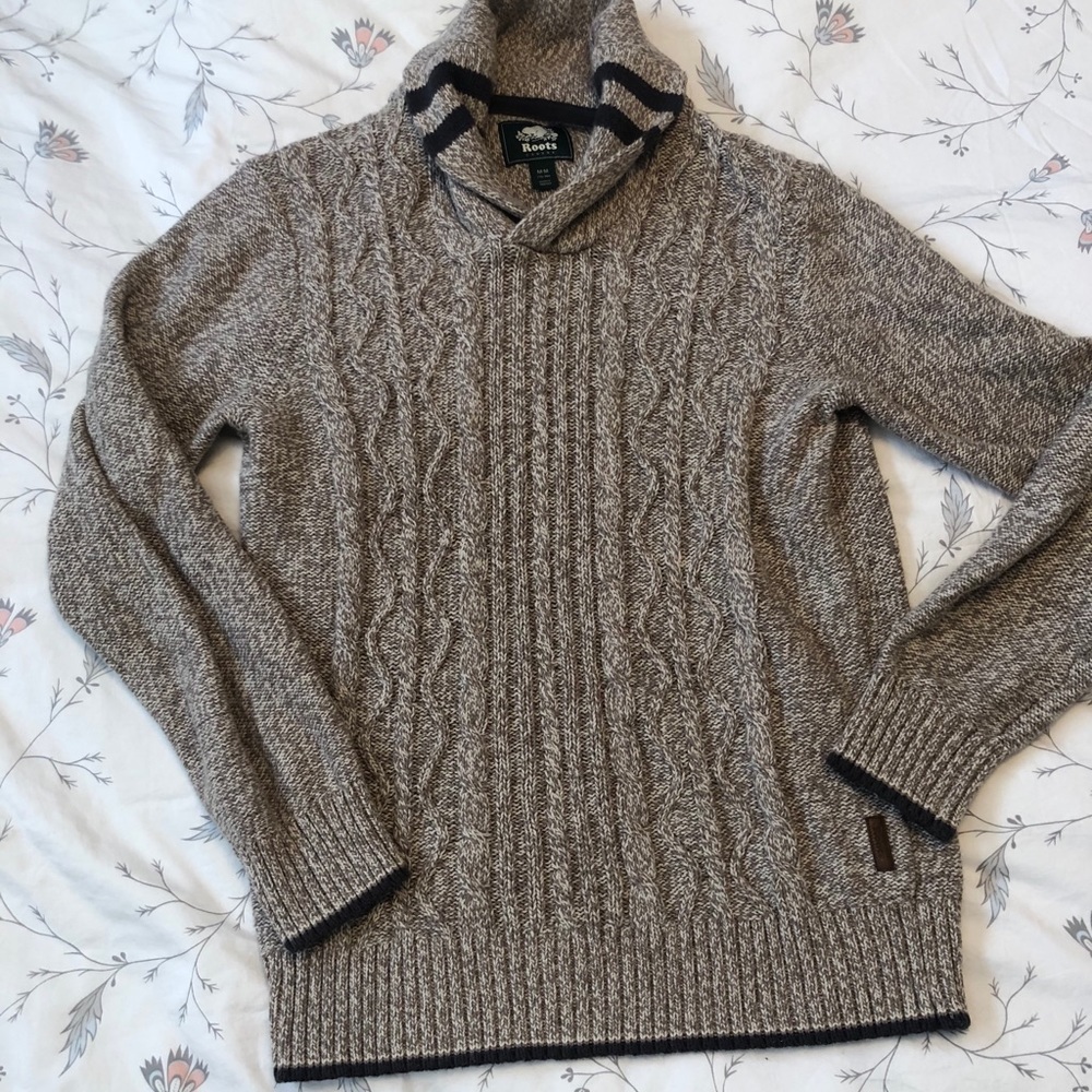 Men’s Roots Cowl Neck Sweater.